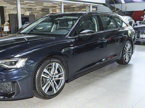 2025�� Avant 45 TFSI ��̽�ռ�