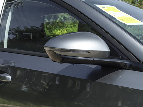 2025�� EM-i 70km ������