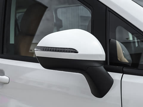 2026�� 2.0L �Զ��������� 7��