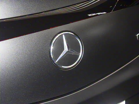 2025�� AMG CLE 53 4MATIC+ ���ܳ�