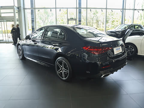 2026�� C 260 L �ҹ�˶���