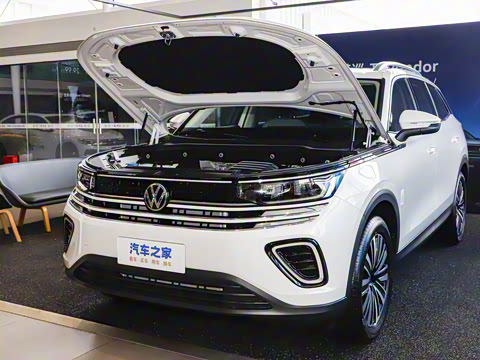 2025��  330TSI ����Ѳ�� ������