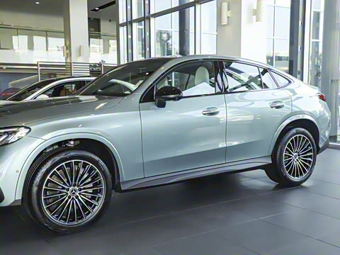 2026�� GLC 300 4MATIC ����SUV