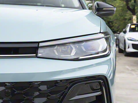 2026�� Pro 300TSI �ǿ���ҫ��