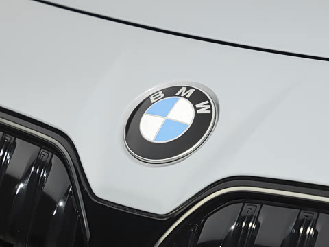 2023�� 740Li ������ M�˶���װ