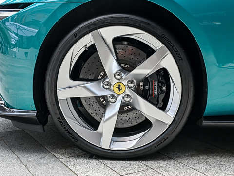 2026�� 3.9T V8 ��׼��