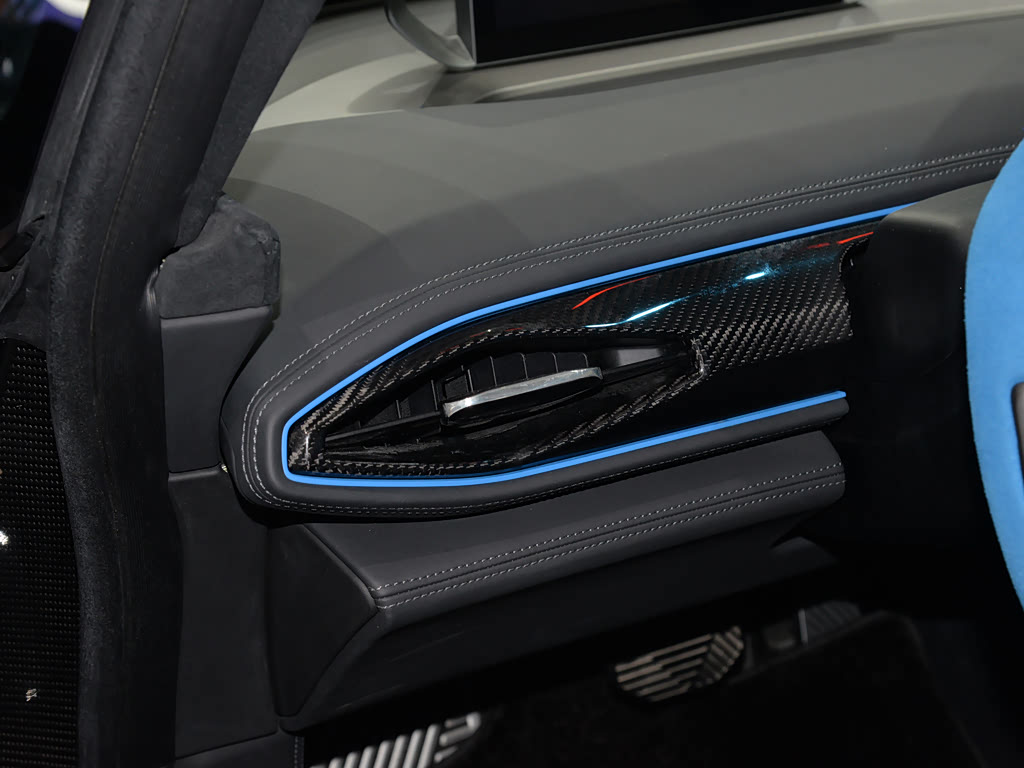 Aion Hyptec SSR (Hyper SSR), Купе: фото поколения