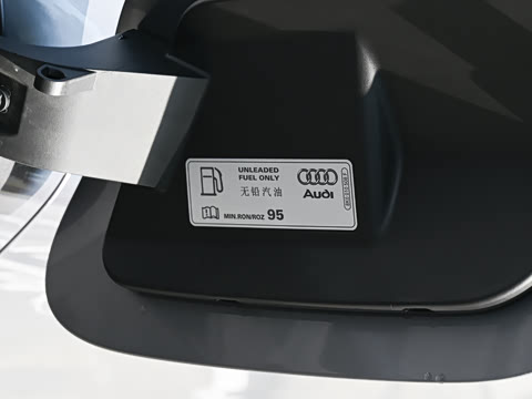 2026�� TFSI quattro 200kW �콢��