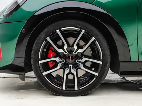 2025�� JOHN COOPER WORKS