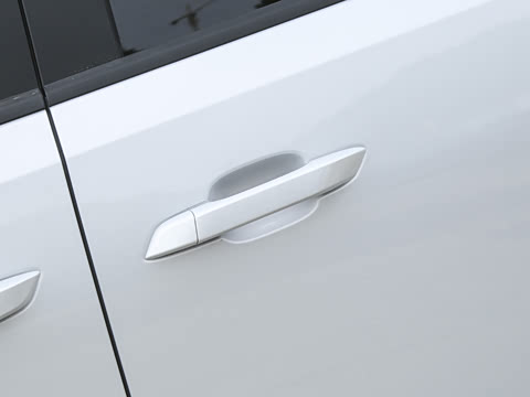 2025�� 1.5T 6MT ������