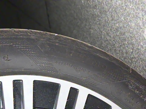 2025�� EQS 680 ���ݰ�