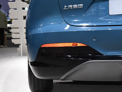 2025�� ������