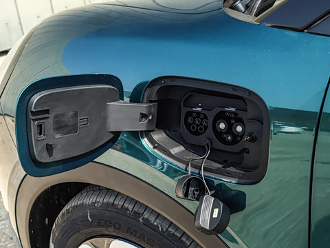 2026�� Pro 403km ������