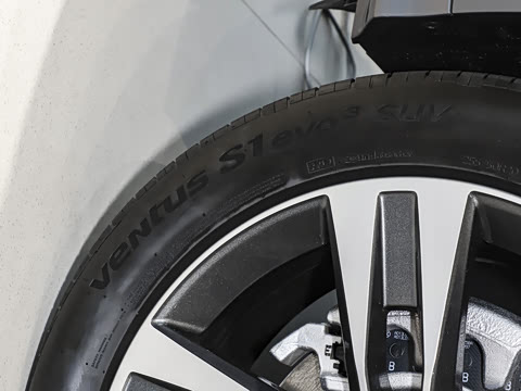 2026�� 40 TFSI quattro ����� ������װ 7��