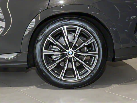 2023�� xDrive30i M�˶���װ