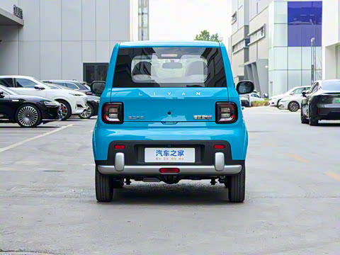 2025�� ������