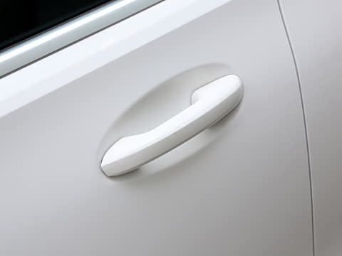 2026�� �Ŀ� C 260 L �˶������
