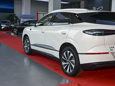 2026�� EV  605�캽��
