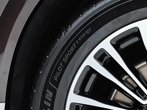 2026�� ���� Ultra�� 6����