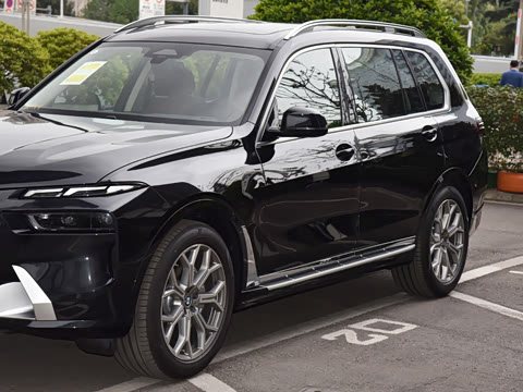 2026�� xDrive40i ���Ⱥ�����װ 7��