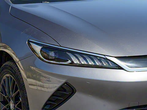 2025�� EV �Ǽݰ� 510KM��ȡ��