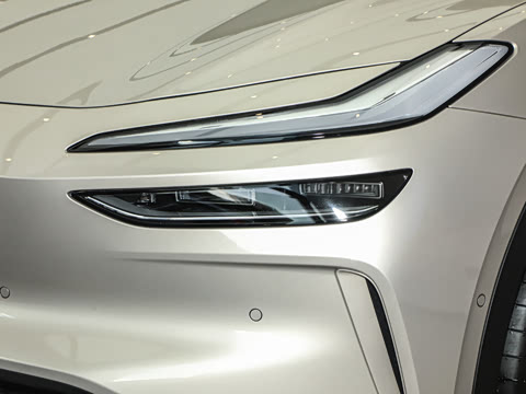 2025�� 60kWh ������