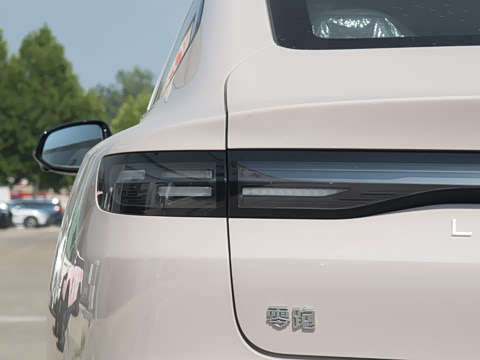 2025�� 550������