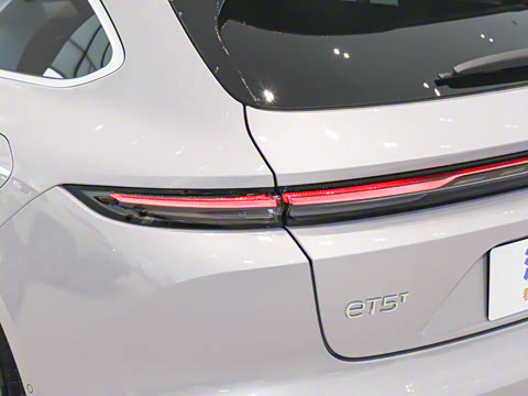 2025�� 100kWh Touring