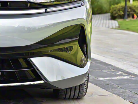 2026�� L 300TSI DSG ������