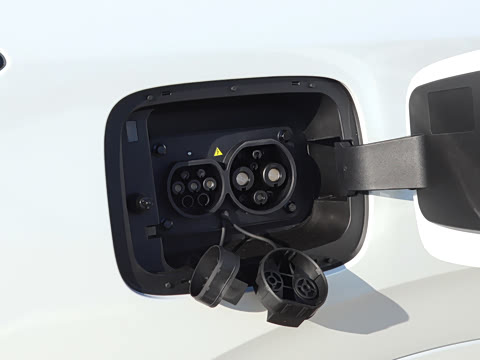 2025�� 185KM�����