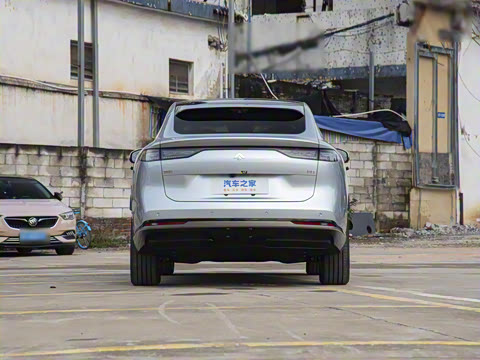 2025�� 670 Max��