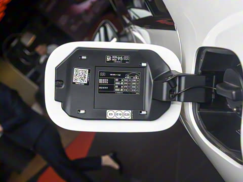 2025�� �Ŀ� CLA 200