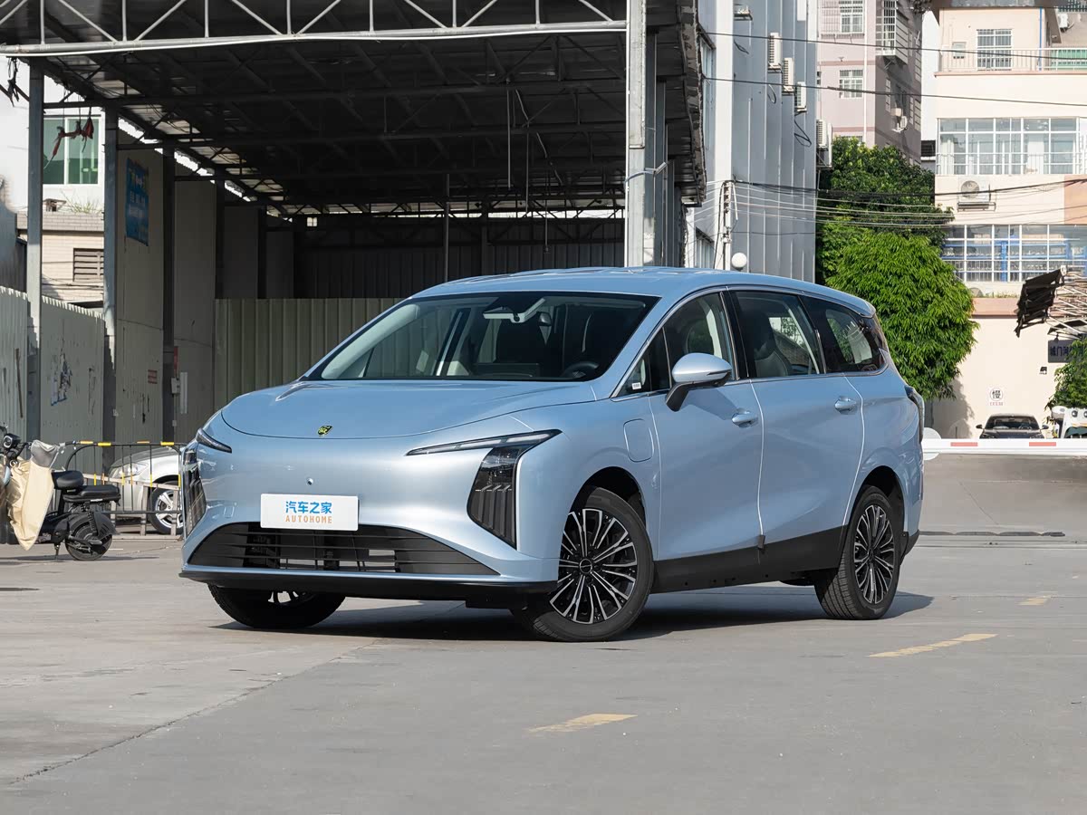 Dongfeng V6