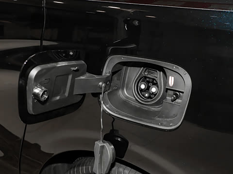 2026�� 2.0T ����������