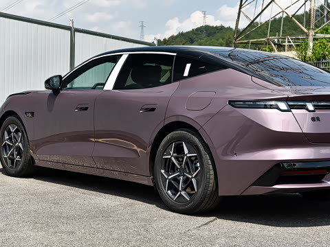 2026�� 701 ������ Ultra