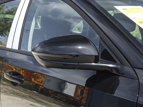 2025�� EM-i 70km ������