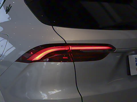 2024�� 2.0T Modena