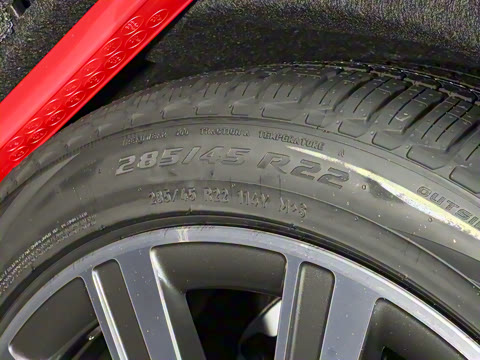 2025�� 3.0 L6 400PS �����ӳ���