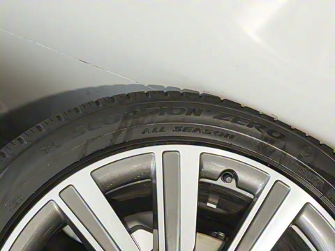 2025�� 3.0 L6 400PS �����ӳ���