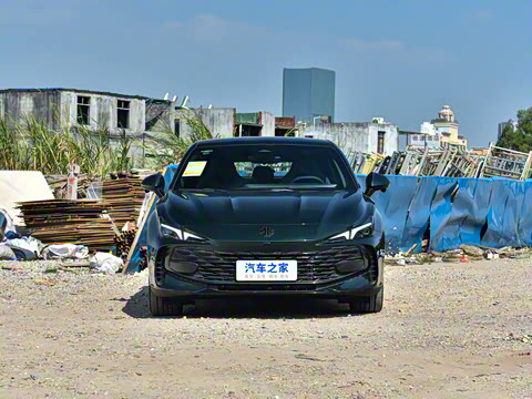 2026�� 2.0T Trophy+ �����˶���