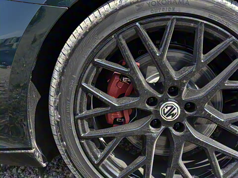 2026�� 2.0T Trophy+ �����˶���