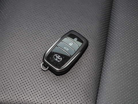 2026�� 2.0L ��ѡ��
