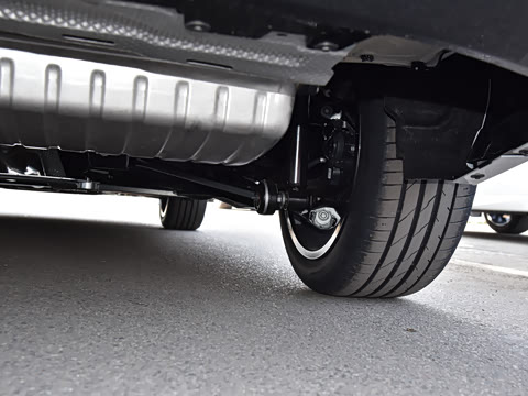 2026�� 225L M�˶���װ