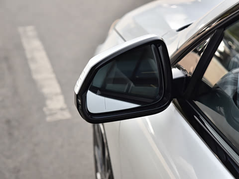 2026�� 225L M�˶���װ