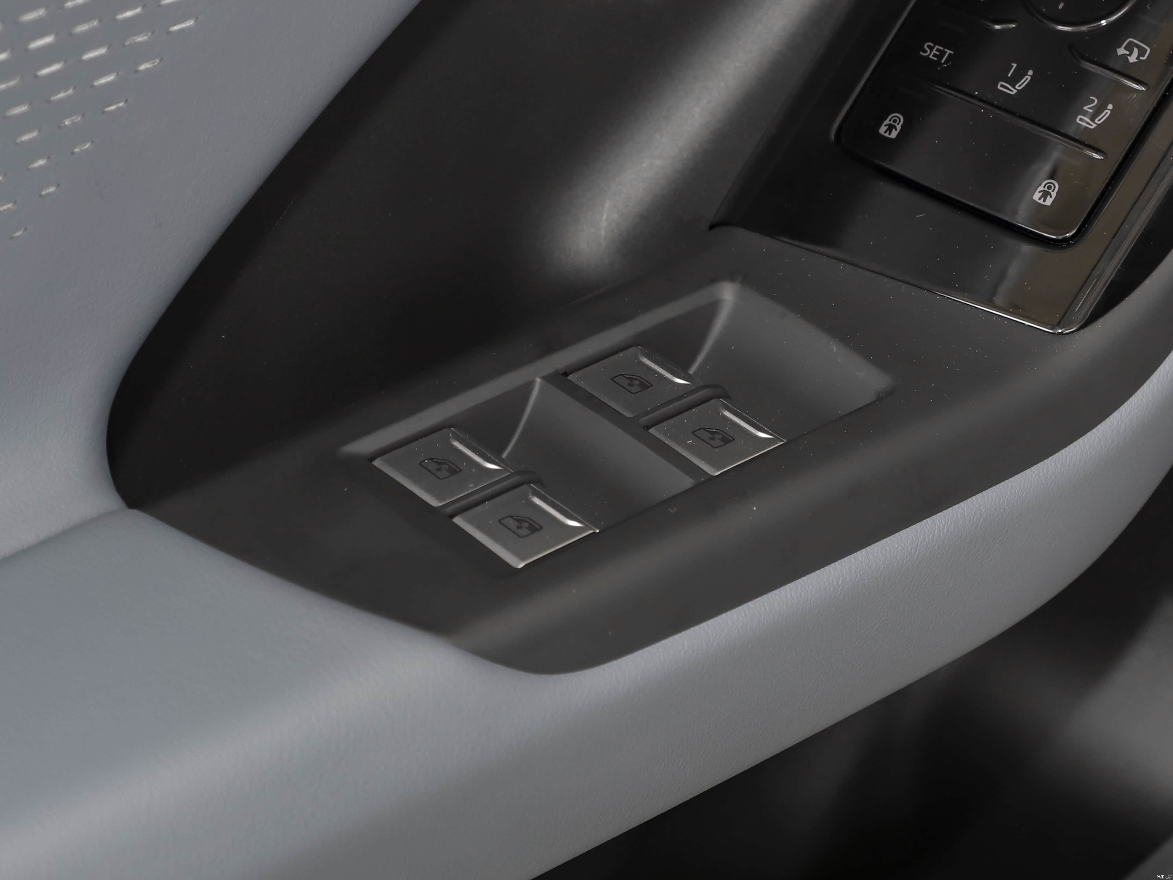Audi Q6L Sportback e-tron, миниатюра 24
