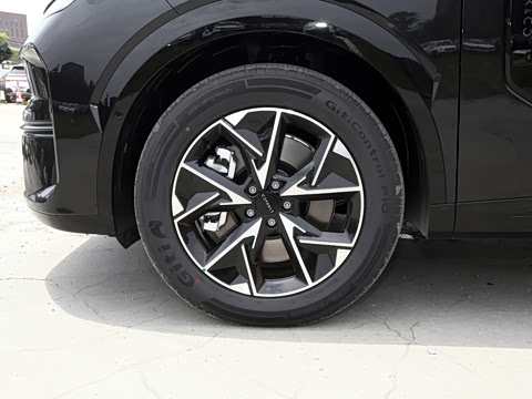 2026�� 230��������Max