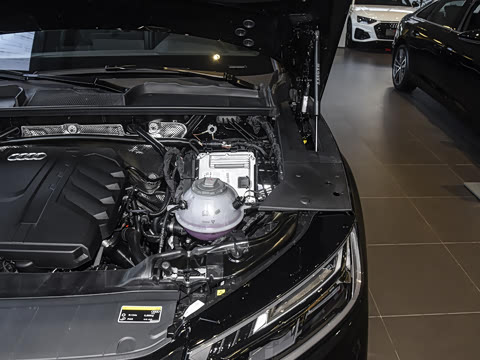 2026�� 45�����ذ� 40 TFSI ʱ�ж�����