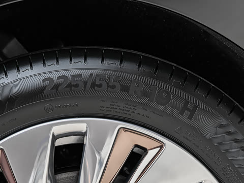 2027�� 2.0T ����������