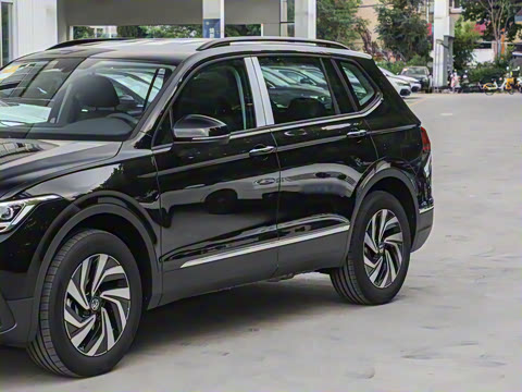 2024�� ���ڿ� 300TSI �Զ��������а�