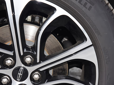 2026�� 2.0T �������